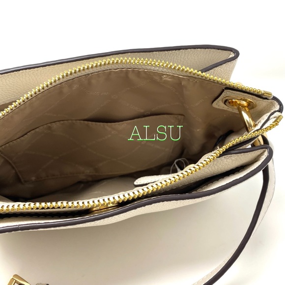 Michael Kors Nicole LG Triple Crossbody Le Vanilla - Picture 10 of 12